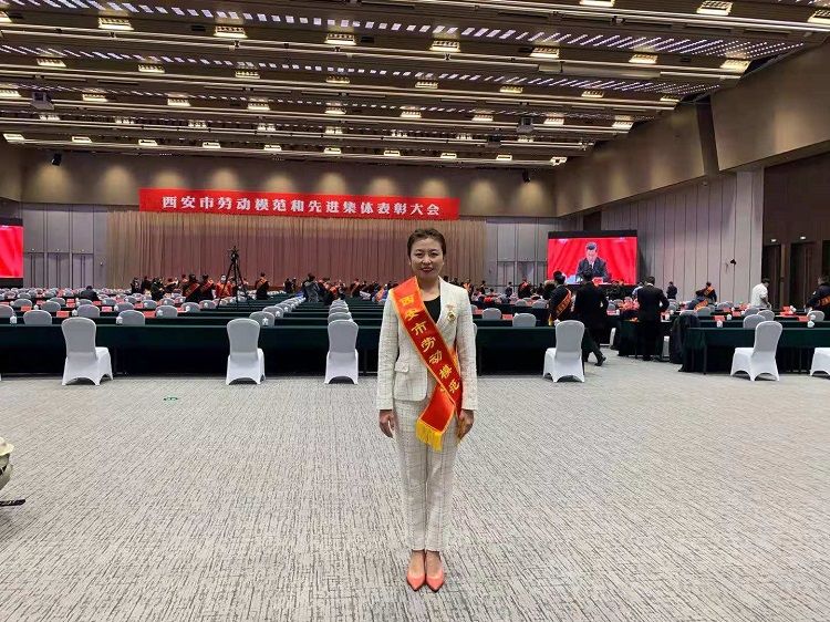 西安市第九医院荣获“西安市先进集体”、医务科主任黄垚获“西安市劳动模范” 西安市第九医院荣获“西安市先进集体”、医务科主任黄垚获“西安市劳动模范”