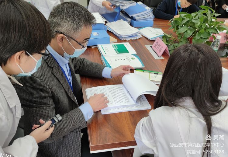 国家脑防委专家组对我院高级卒中中心建设工作进行现场指导培训 国家脑防委专家组对我院高级卒中中心建设工作进行现场指导培训