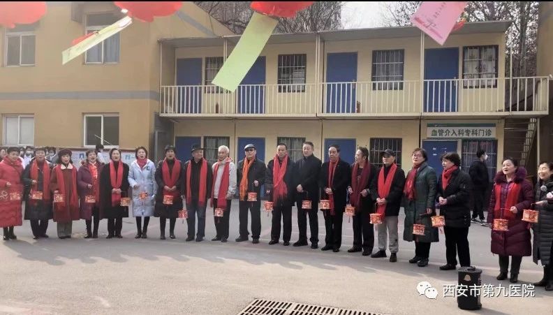 【我们的节日?元宵节】卯兔跳跃闹元宵,奋楫笃行加油干 【我们的节日?元宵节】卯兔跳跃闹元宵,奋楫笃行加油干