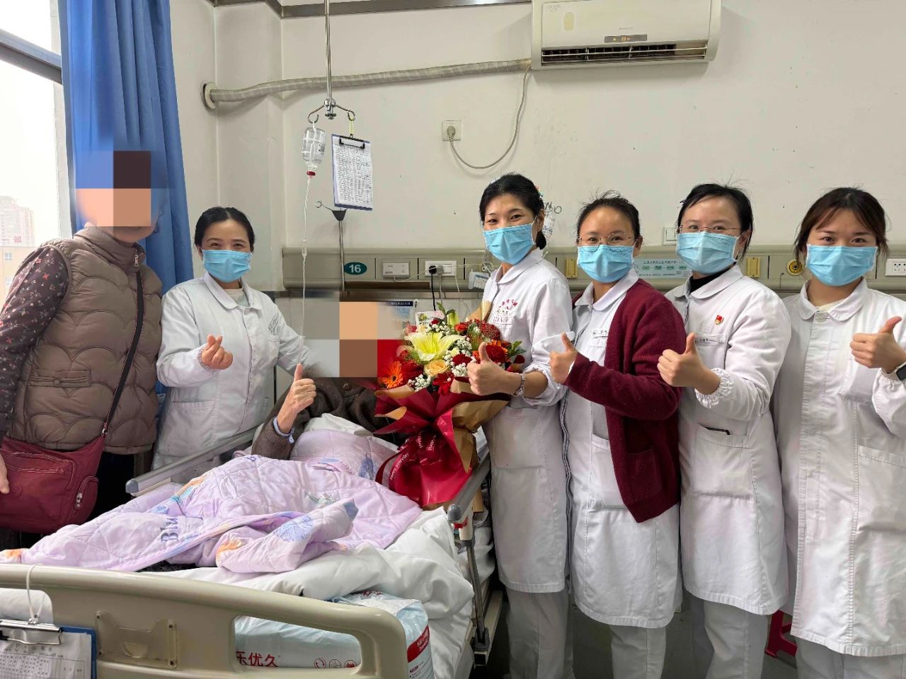 专业铸就信任 细心呵护生命 专业铸就信任 细心呵护生命