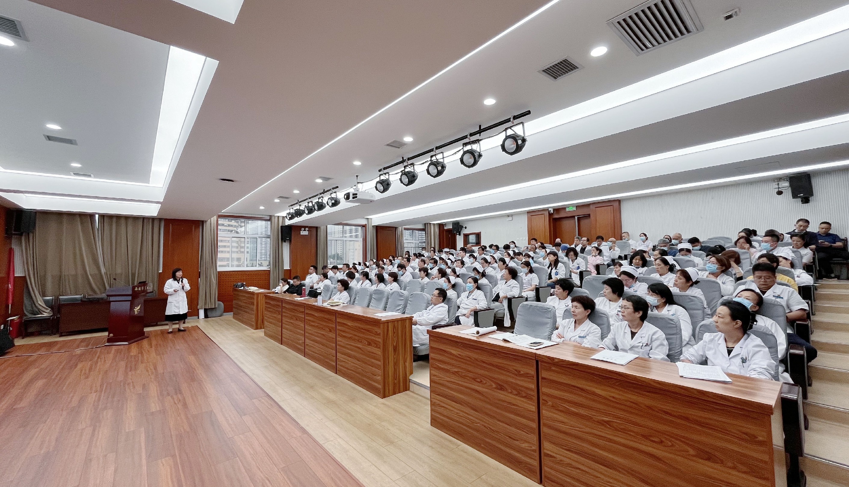 【守纪律 强作风】市九院开展专题党课 【守纪律 强作风】市九院开展专题党课
