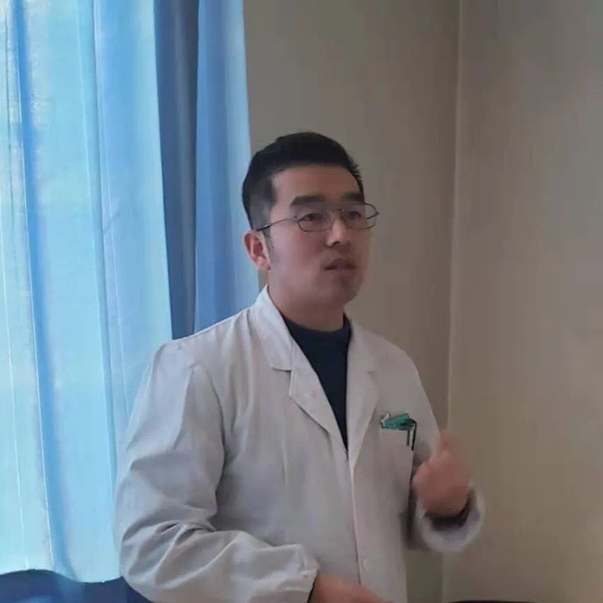 铿锵誓言 诠释初心 一线医务人员火线入党