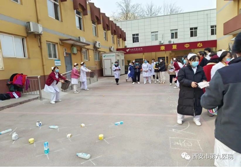 【我们的节日?元宵节】卯兔跳跃闹元宵,奋楫笃行加油干 【我们的节日?元宵节】卯兔跳跃闹元宵,奋楫笃行加油干