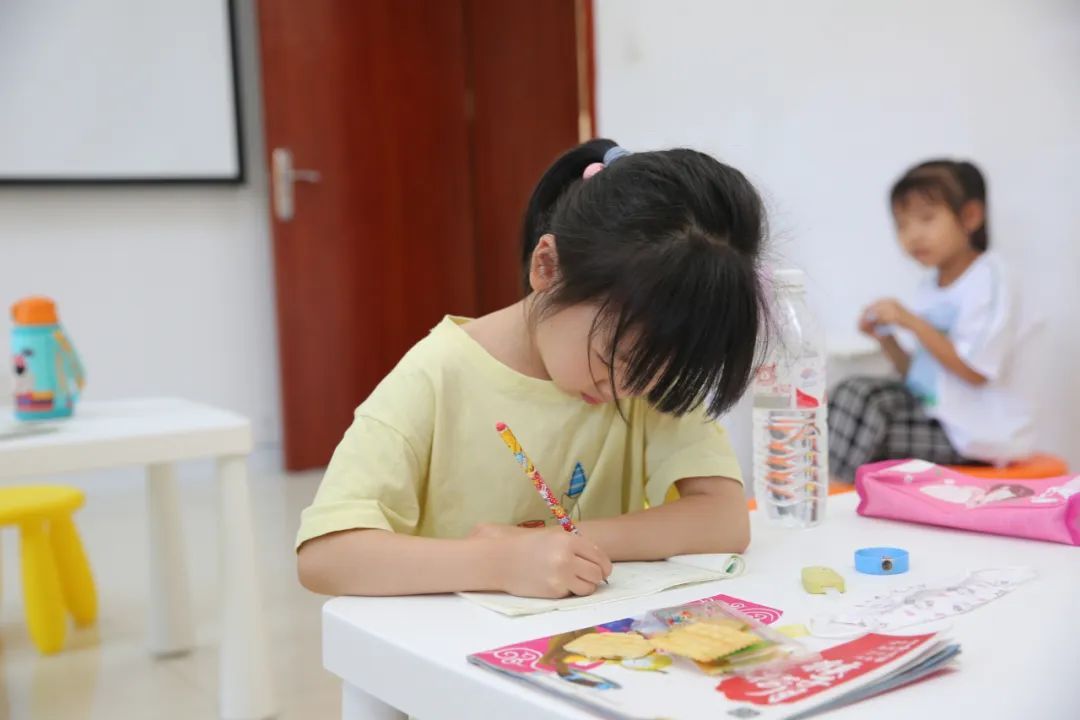 【我为群众办实事】西安市第九医院爱心托管班开班啦! 【我为群众办实事】西安市第九医院爱心托管班开班啦!