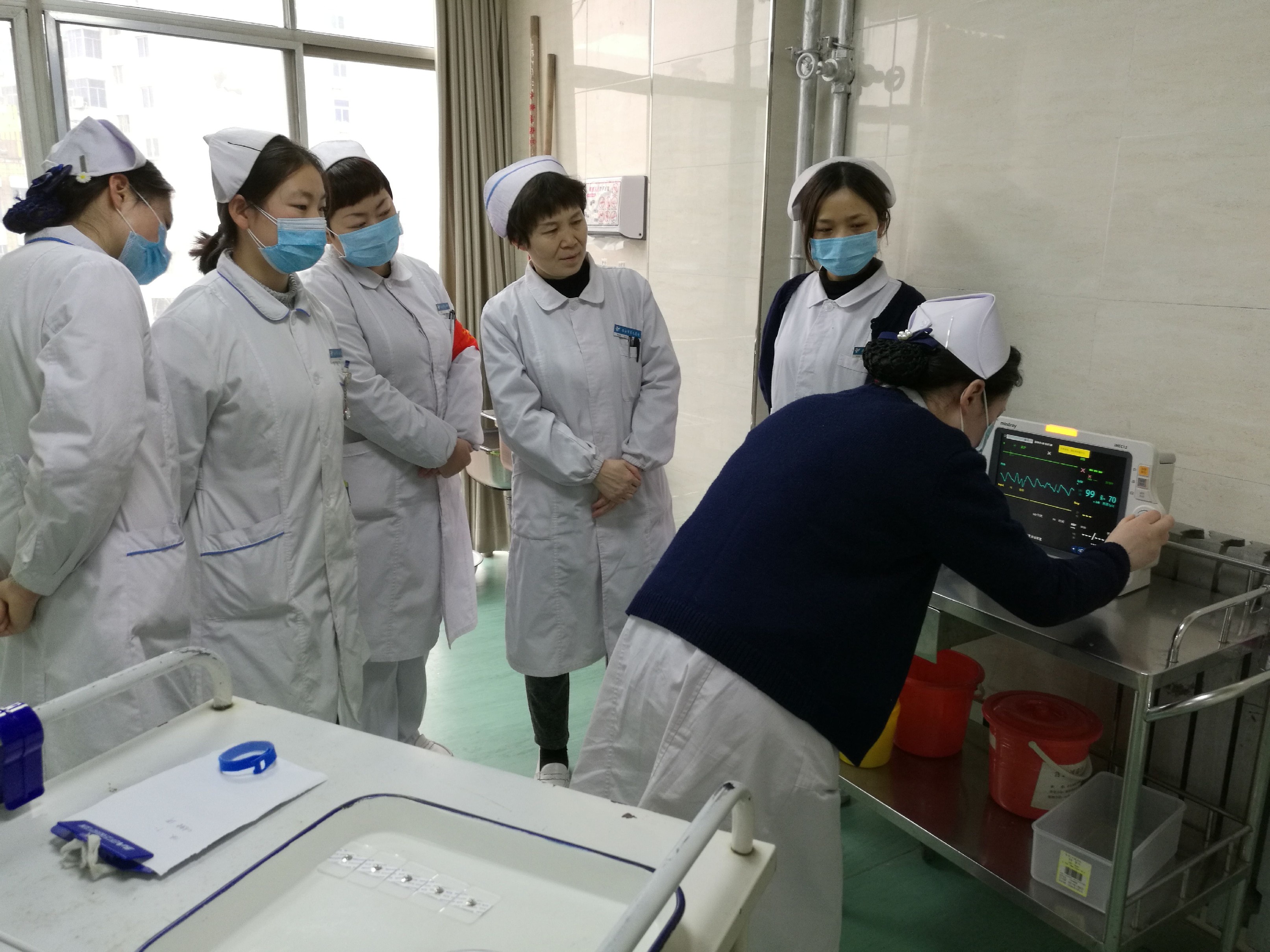 天使的坚守,为了“光明”的春天 天使的坚守,为了“光明”的春天