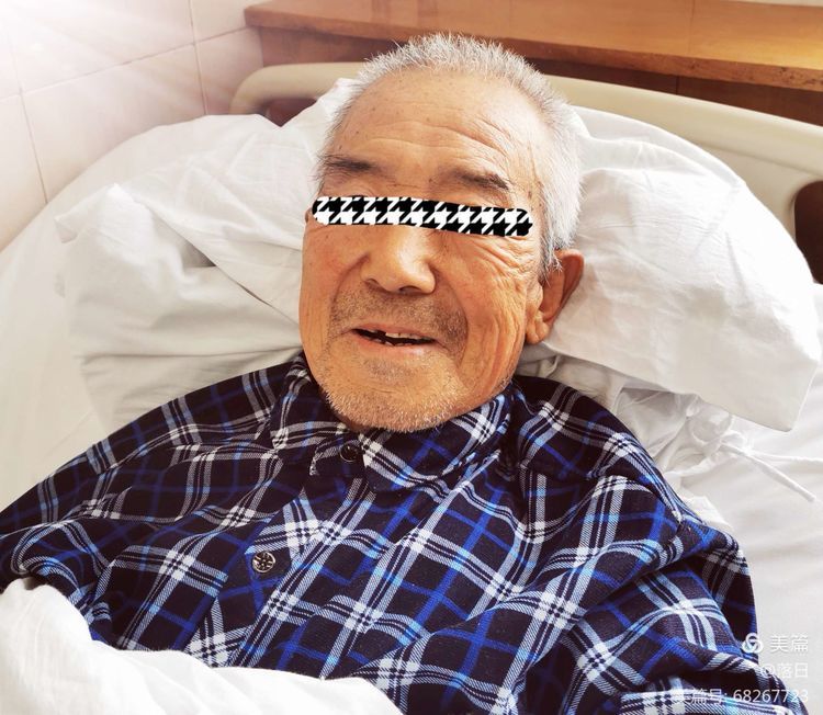 泌尿外科进行一腹股沟巨大疝修补术