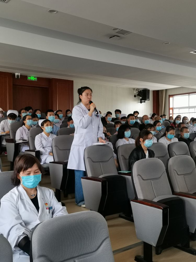 西安市第九医院举办“学习抗疫英雄 弘扬道德风尚”主题道德讲堂活动