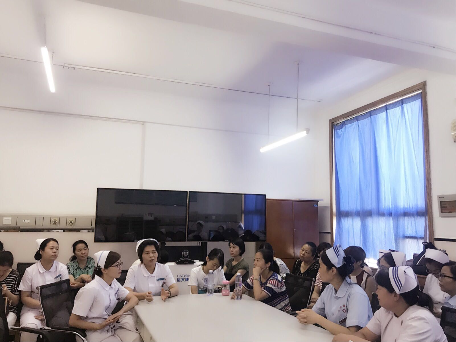 西安市第九医院成功 举办“专业-引领”医联体护理研讨培训班(二) 西安市第九医院成功 举办“专业-引领”医联体护理研讨培训班(二)