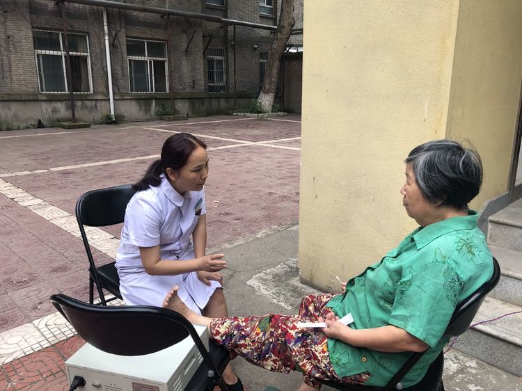 内分泌科开展义诊活动