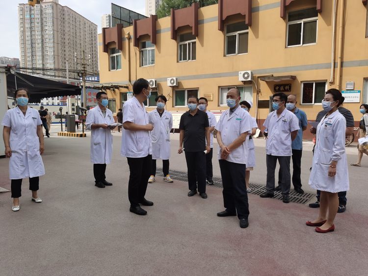 市九院多部门联合开展疫情防控及医疗安全大检查