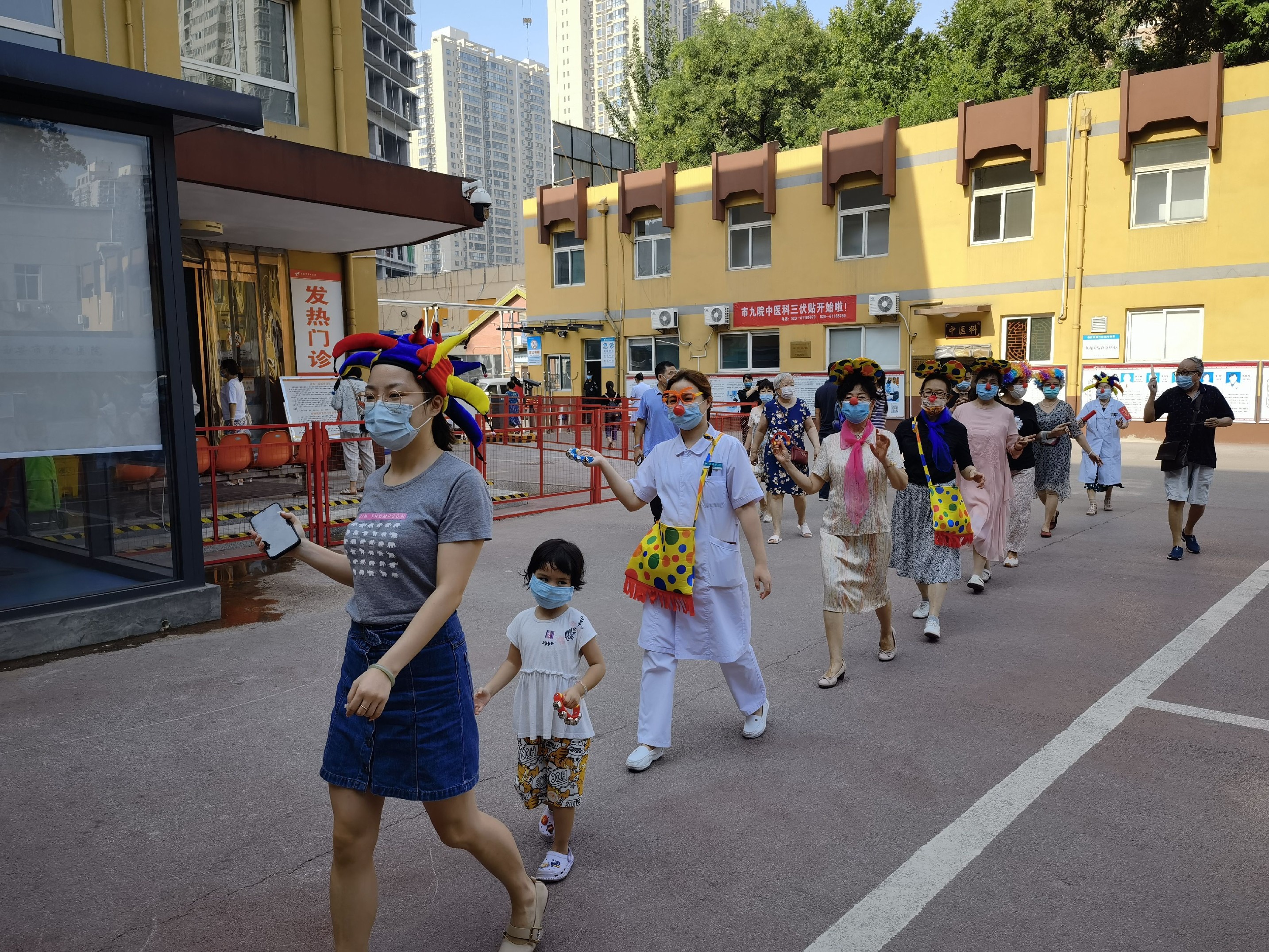 喜迎二十大 丹心铸医魂│西安市第九医院开展 “中国医师节”系列活动