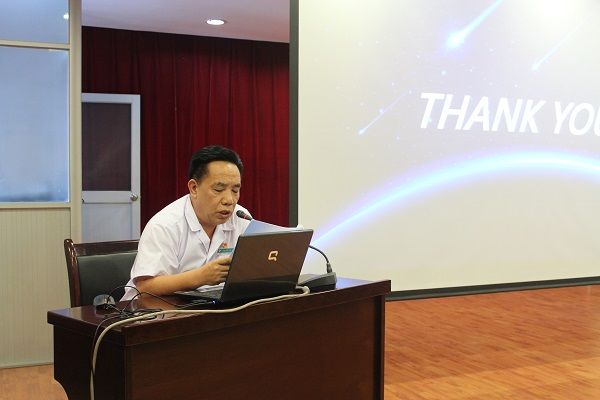 党明海院长为全院中层干部讲授党课 党明海院长为全院中层干部讲授党课