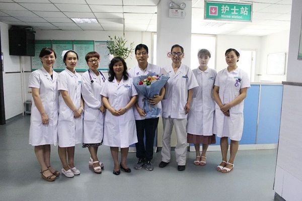 西安市第九医院用这样的方式度过首个“中国医师节” 西安市第九医院用这样的方式度过首个“中国医师节”