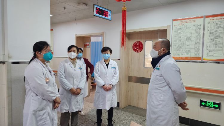 市九院春节期间开展医疗安全质量检查