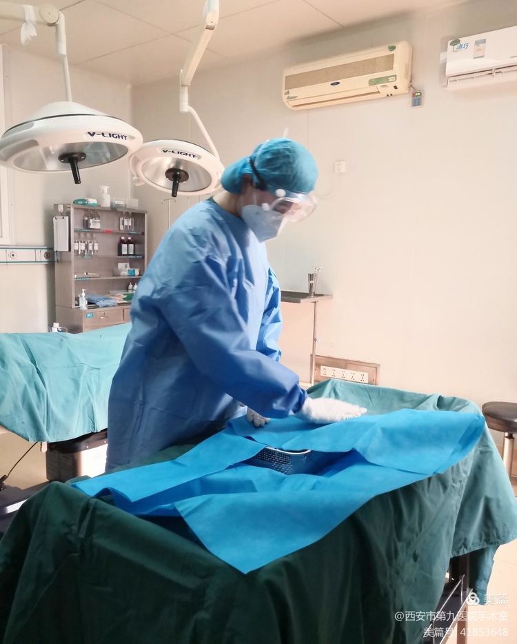 手术室开展封管控区患者急诊手术应急演练