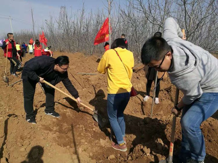保护大秦岭-青年志愿者在行动 保护大秦岭-青年志愿者在行动