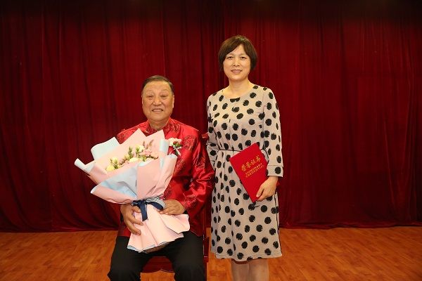 师承名医大家,传承中医药文化 师承名医大家,传承中医药文化