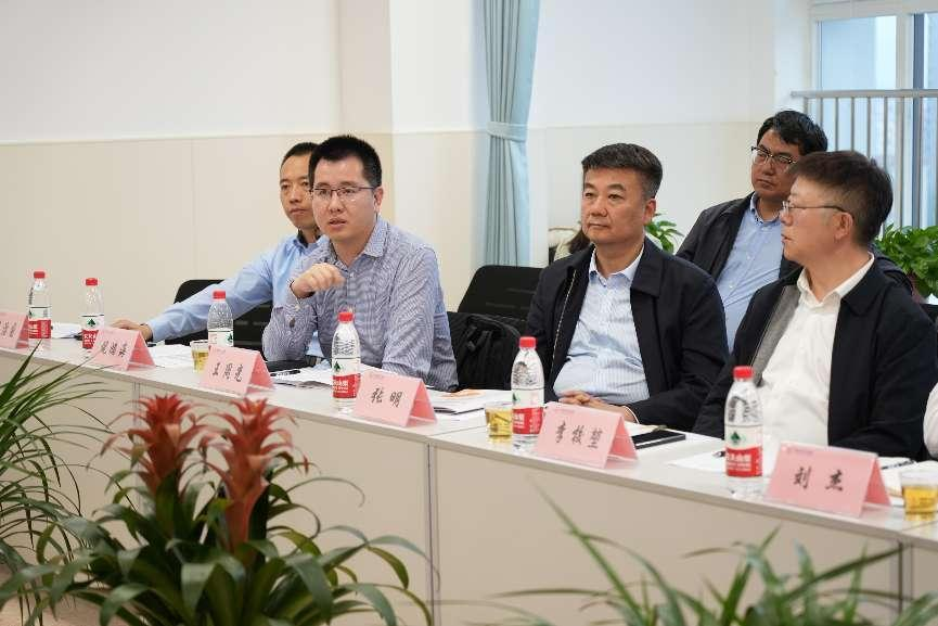 创新驱动高质量发展 凝心聚力共建美好未来| 中国工程院院士温州医科大学校长李校堃教授团队一行受邀到市九院作学术交流 创新驱动高质量发展 凝心聚力共建美好未来| 中国工程院院士温州医科大学校长李校堃教授团队一行受邀到市九院作学术交流