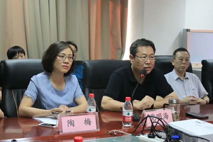 市九院与核工业417医院召开座谈会 市九院与核工业417医院召开座谈会