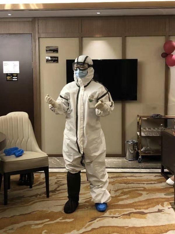 【武汉快讯】重症五组的故事