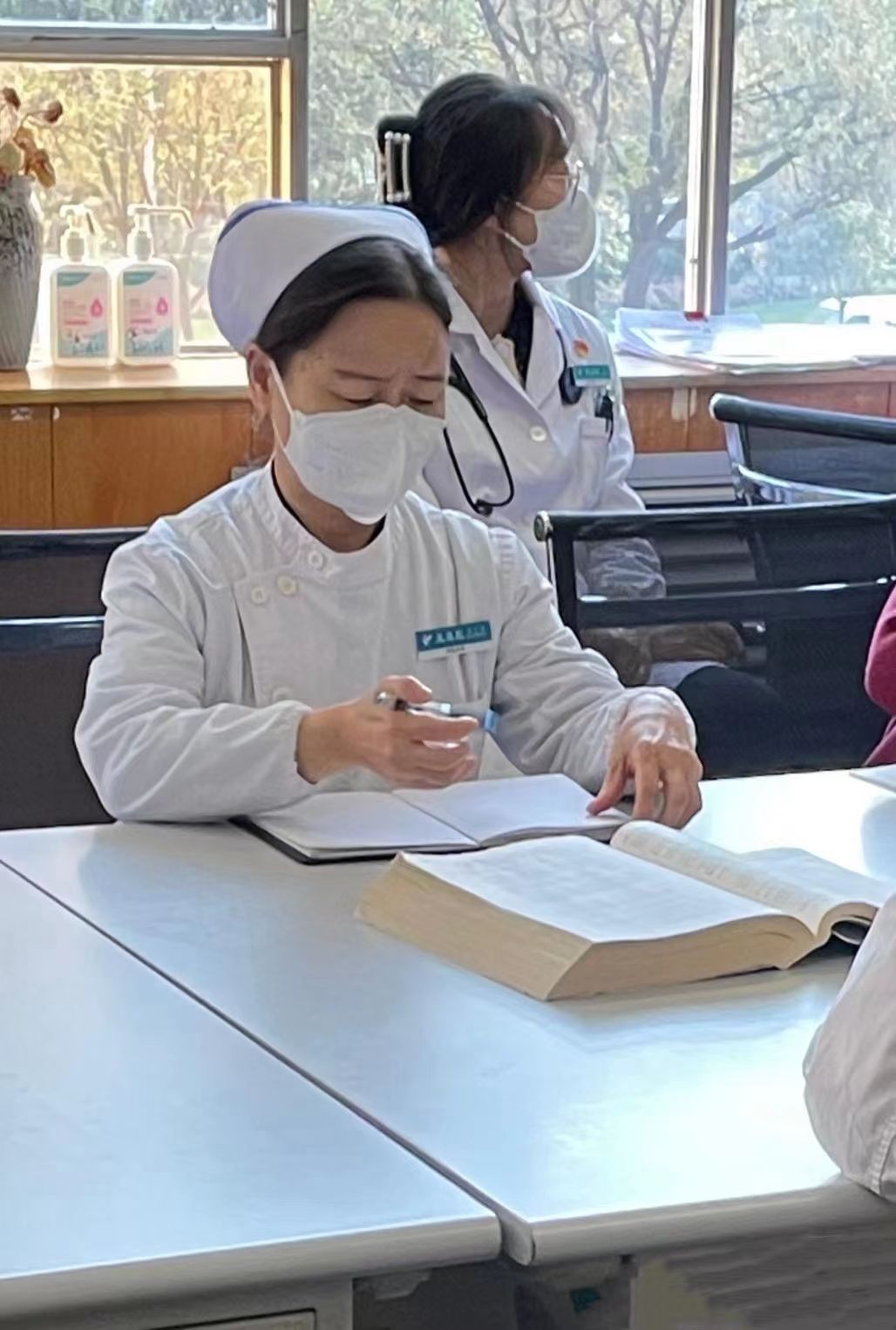 优质护理出真章,学科联合促康复 -- 心血管病院一科举行MDT护理查房 优质护理出真章,学科联合促康复 -- 心血管病院一科举行MDT护理查房