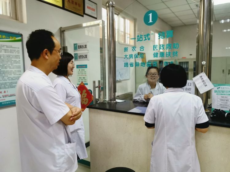 多科联合检查 助力生活垃圾分类在起始日顺利推进