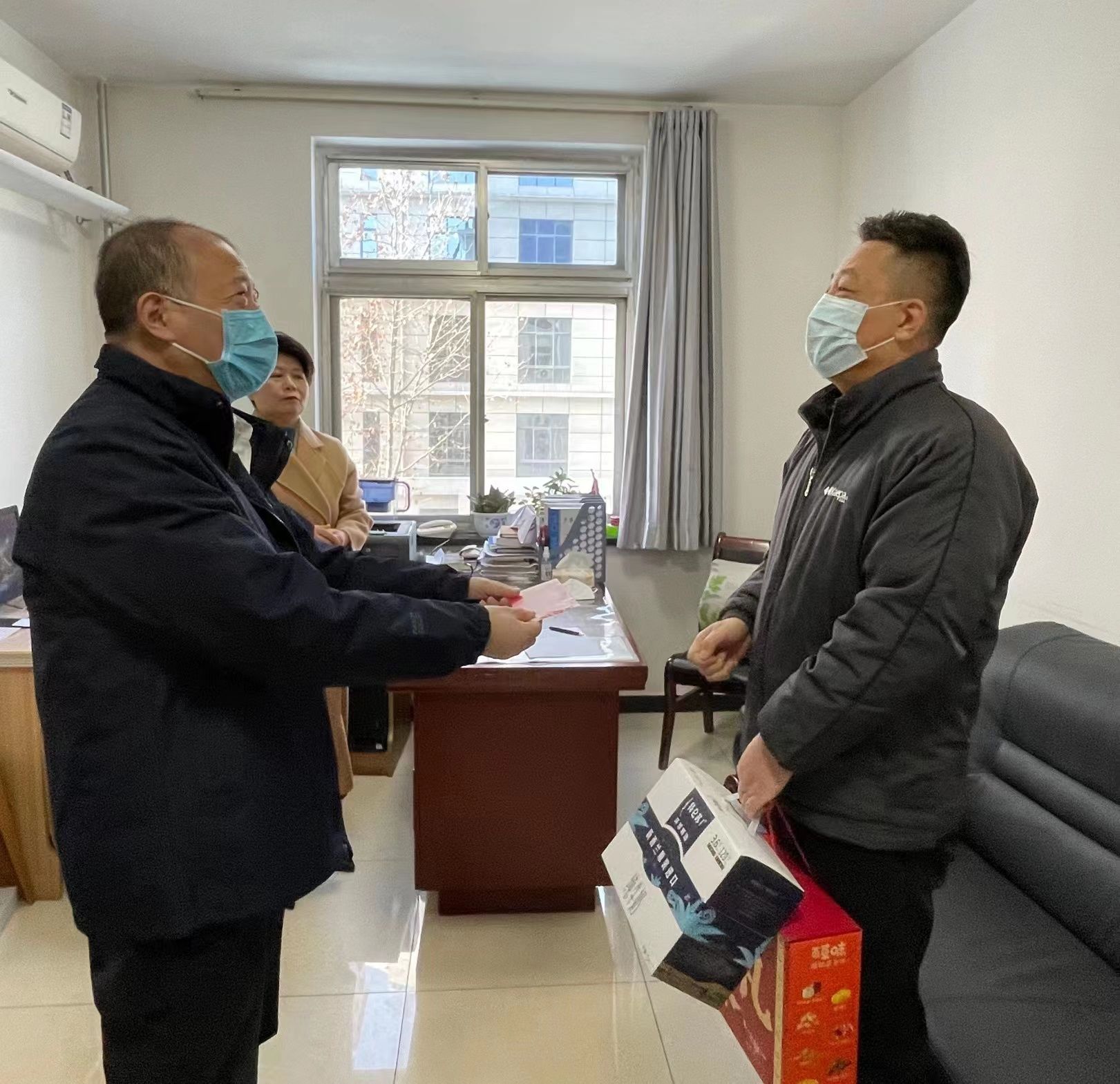 【新春慰问 岁寒情暖】市九院开展春节走访慰问活动 【新春慰问 岁寒情暖】市九院开展春节走访慰问活动