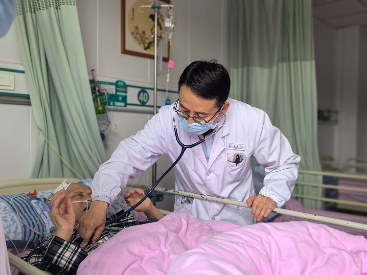 老有所医 爱心互助 老有所医 爱心互助