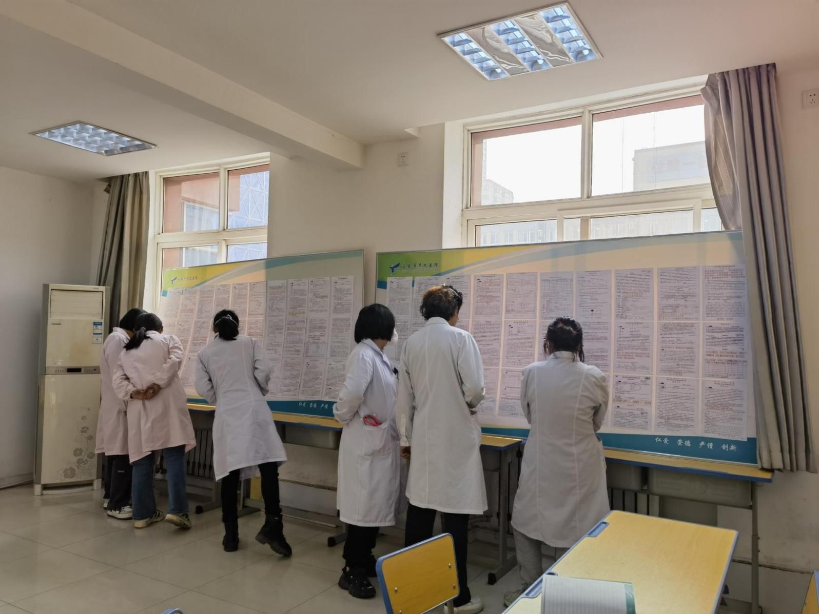 市九院举办病历展览促进病历质量提高