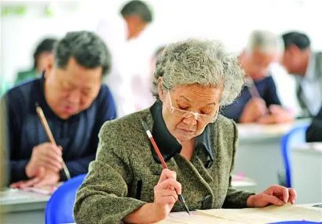 【科普园地】“脑海中的橡皮擦”——阿尔兹海默症 【科普园地】“脑海中的橡皮擦”——阿尔兹海默症