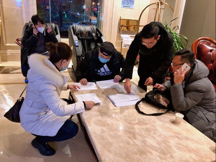 西安市第九医院院班子一行赴新型冠状病毒感染的肺炎医学观察站部署工作 西安市第九医院院班子一行赴新型冠状病毒感染的肺炎医学观察站部署工作