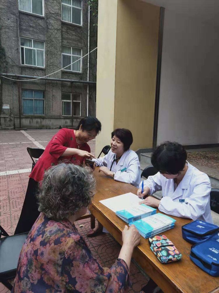 内分泌科开展义诊活动