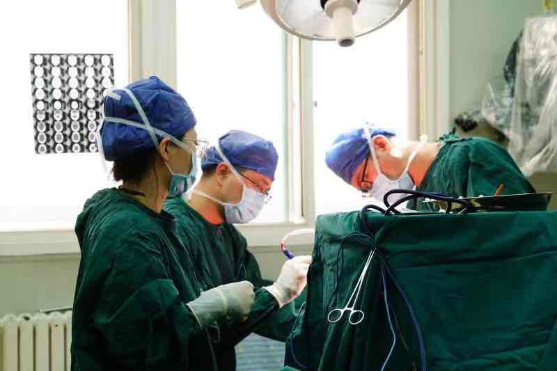 春节—手术室里的健康守护 春节—手术室里的健康守护