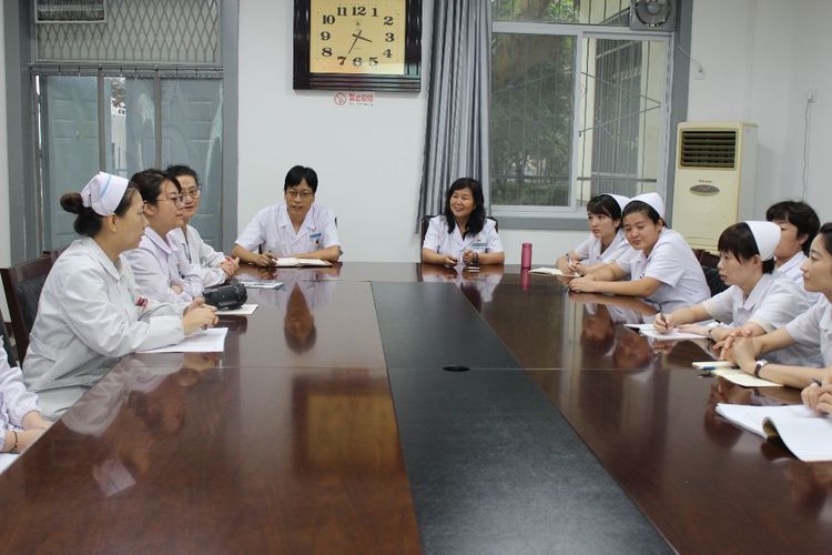 西安市第九医院组织观看纪录片 西安市第九医院组织观看纪录片