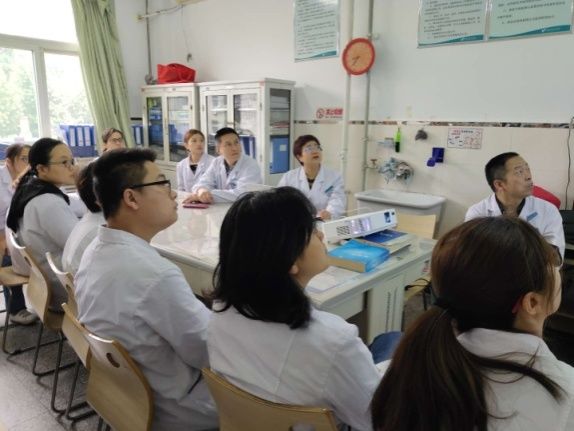 西安市第九医院放疗科开展放射治疗讲座