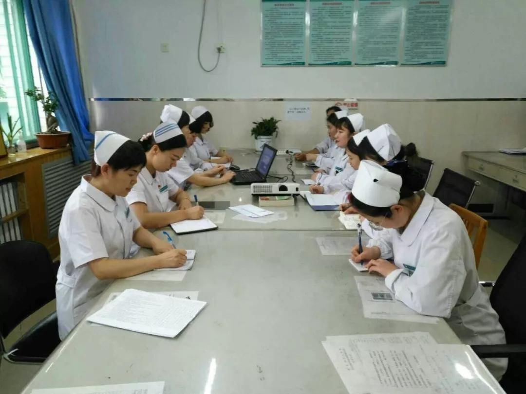 做好护理查房 强化护理理念 做好护理查房 强化护理理念