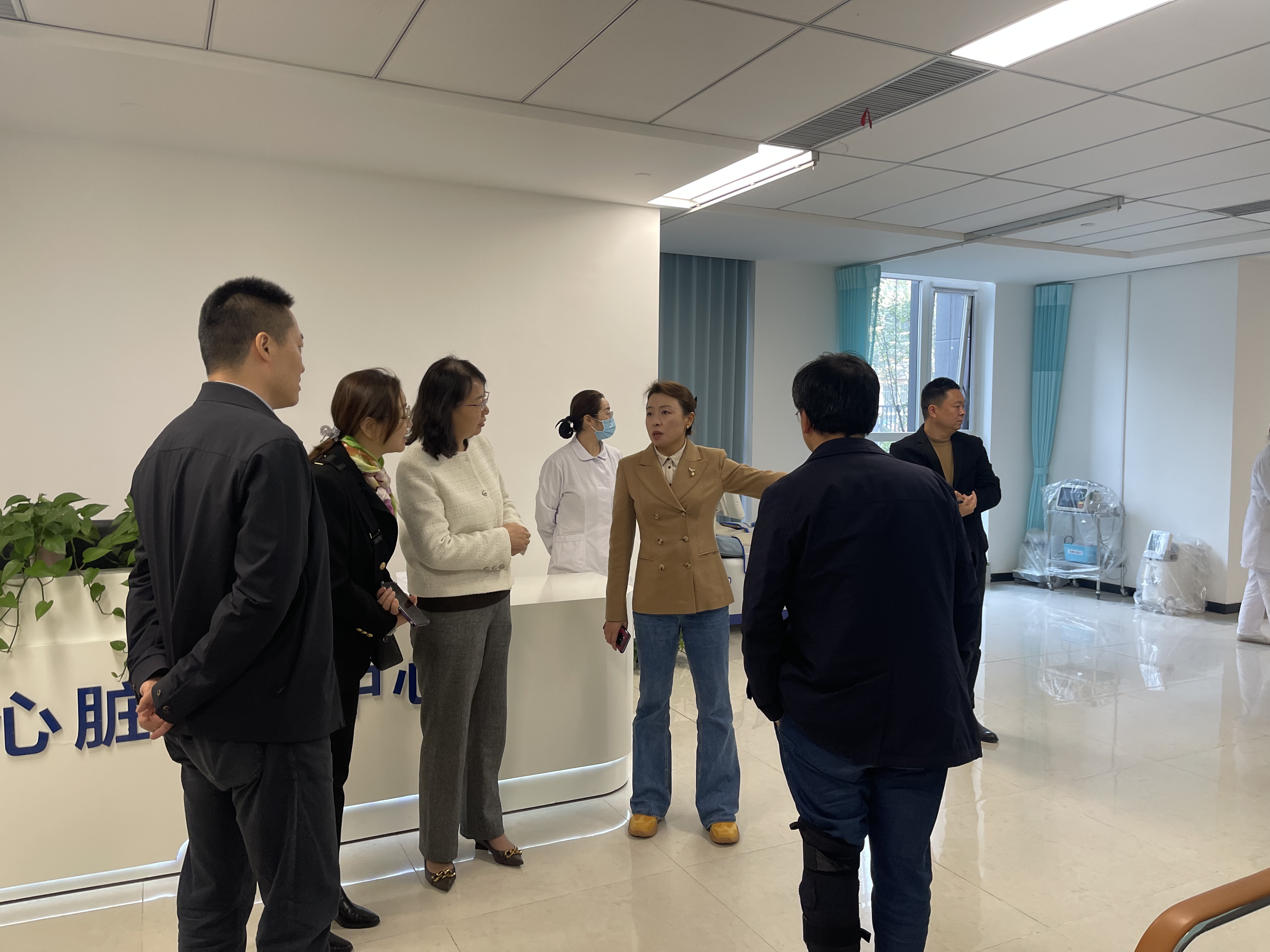 提升科研创新能力,促进医院全面发展——市人社局、市卫健委来我院开展博士后创新基地实地走访工作 提升科研创新能力,促进医院全面发展——市人社局、市卫健委来我院开展博士后创新基地实地走访工作