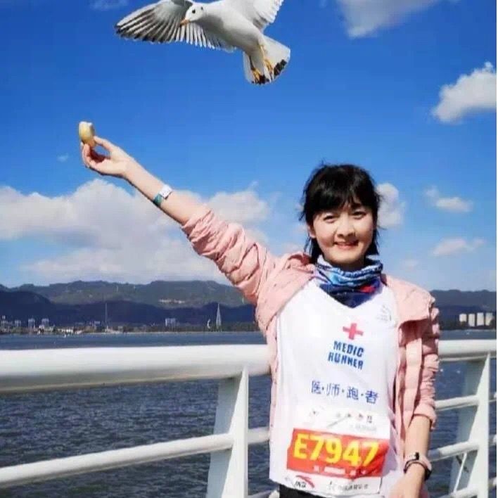 铿锵誓言 诠释初心 一线医务人员火线入党