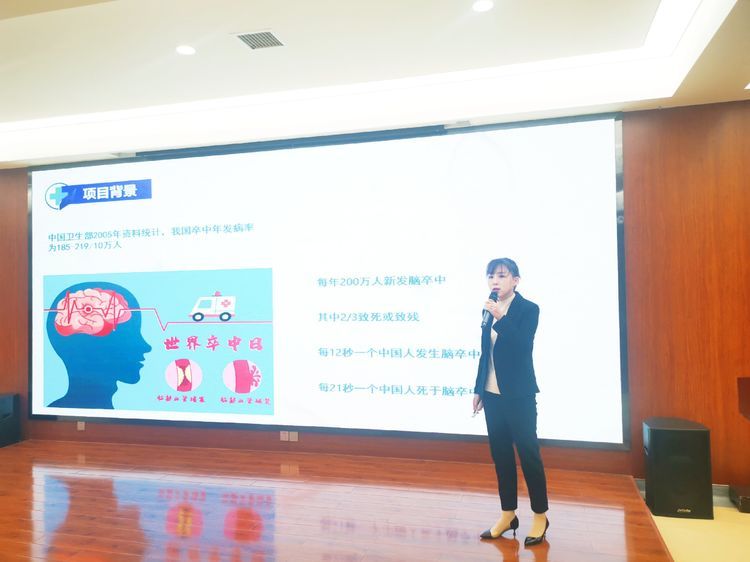 西安市第九医院成功举办“优质护理质量改善项目”评比大赛 西安市第九医院成功举办“优质护理质量改善项目”评比大赛