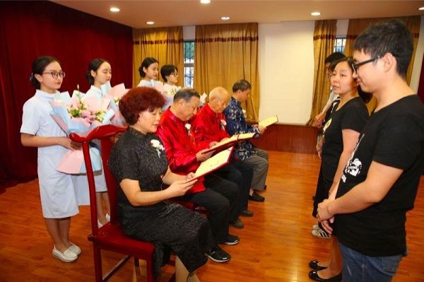 师承名医大家,传承中医药文化 师承名医大家,传承中医药文化