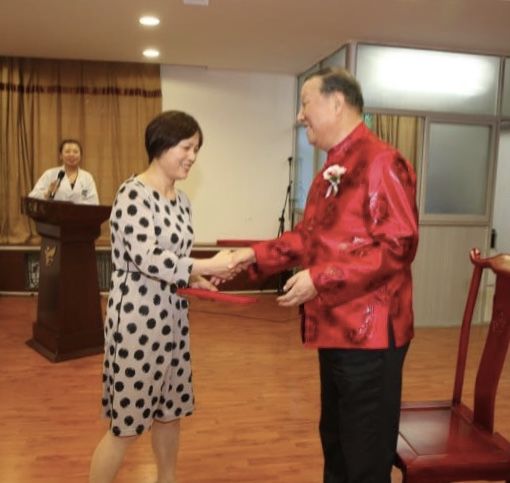 师承名医大家,传承中医药文化 师承名医大家,传承中医药文化