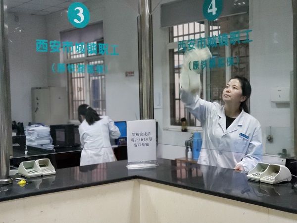 加强医院文化建设 市九院周五清扫日活动凝心聚力