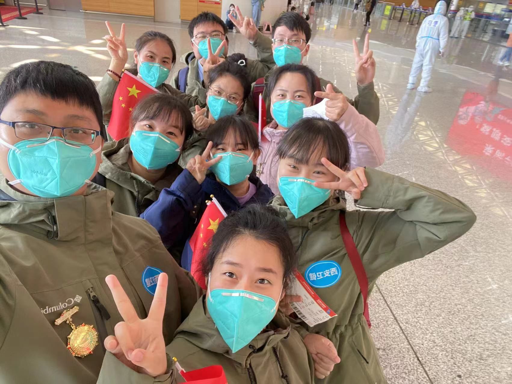 在阳光下——西安市第九医院驰援吉林抗疫纪实（四） 核酸采样八组