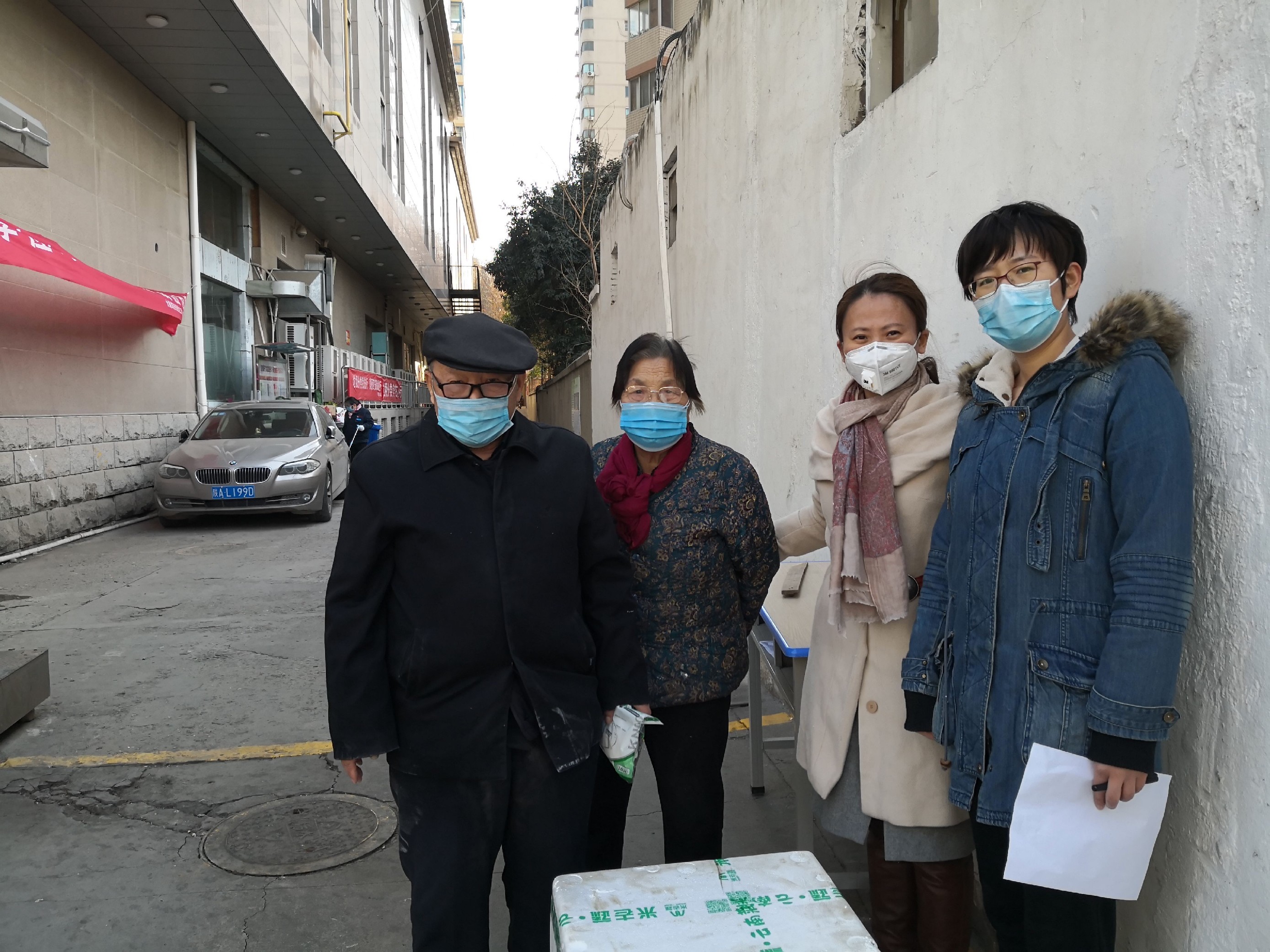 你冲锋一线 我保障后方