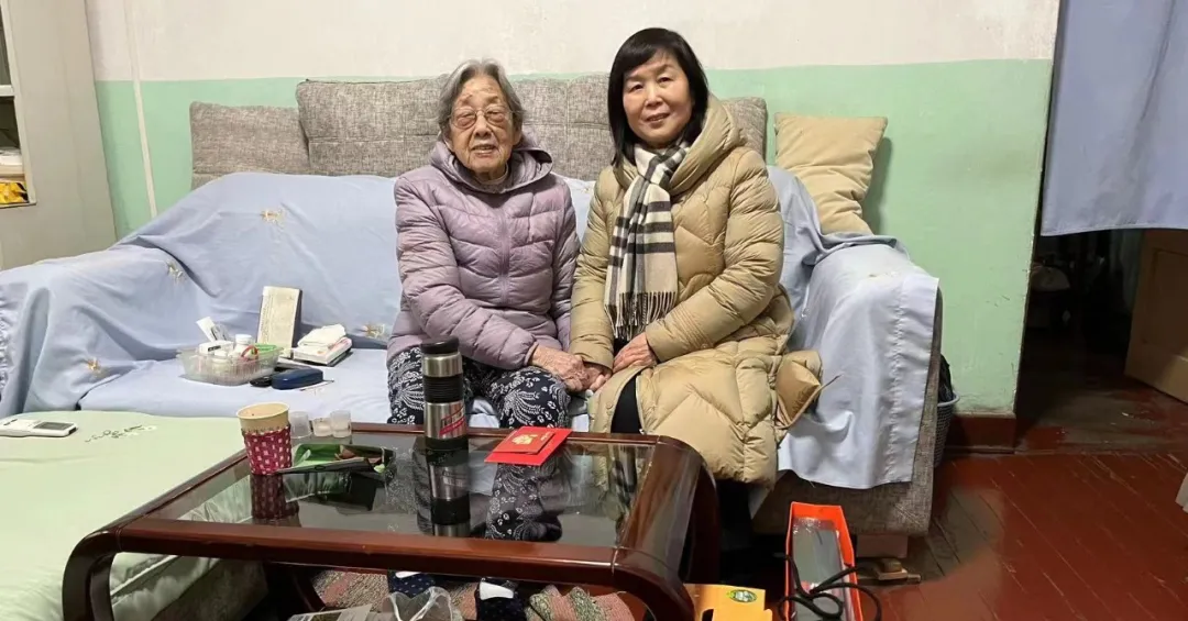 走访慰问送真情 浓浓关爱暖人心——西安市第九医院开展春节走访慰问活动 走访慰问送真情 浓浓关爱暖人心——西安市第九医院开展春节走访慰问活动