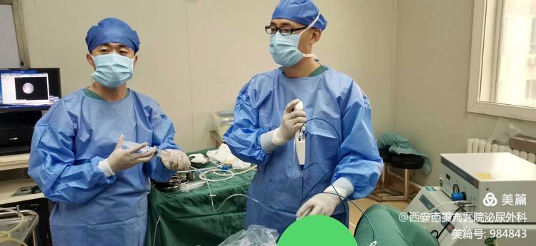 【泌尿外科】一次性电子输尿管软镜治疗上尿路结石