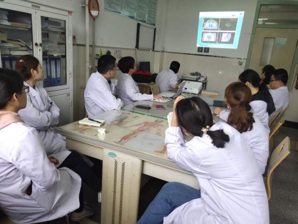 西安市第九医院放疗科开展放射治疗讲座