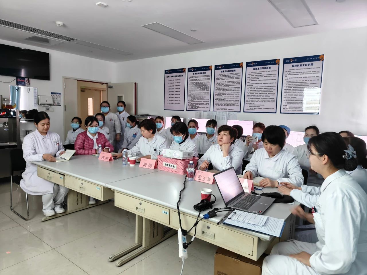 护理之声 | 以教导学 以学促教 ——心血管病院三科（老年病科）开展护理教学查房