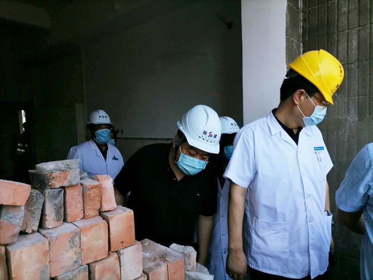 平战结合 聚力再前进 市九院院领导节后大查房 平战结合 聚力再前进 市九院院领导节后大查房