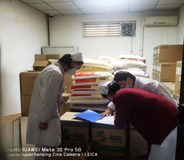 情系职工 情暖人心